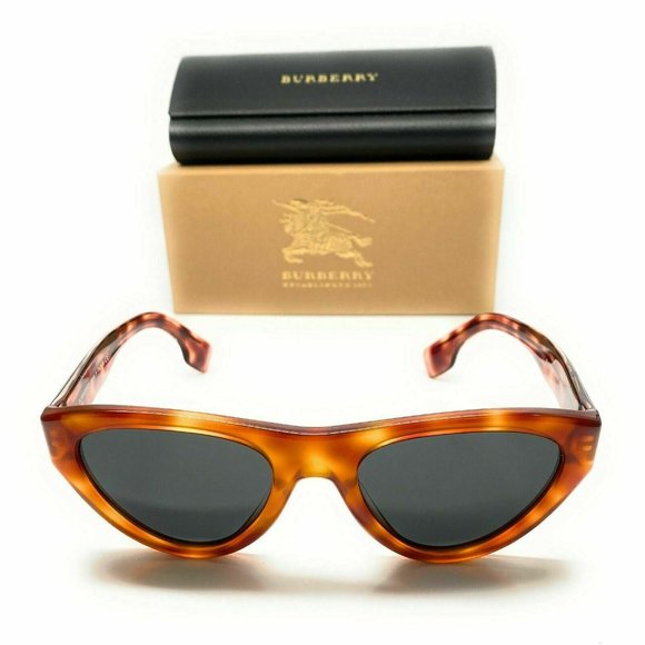 Burberry Women\'s Havana Square Sunglasses! main image 4